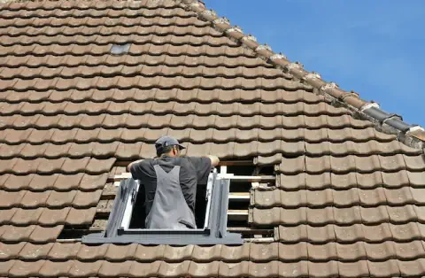 Pose de velux - Santo-Pietro-di-Tenda